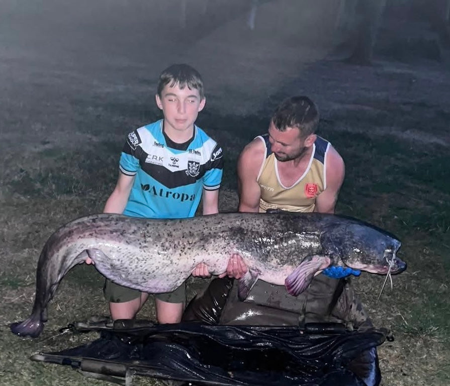 20mm Red Drilled Halibut Pellet