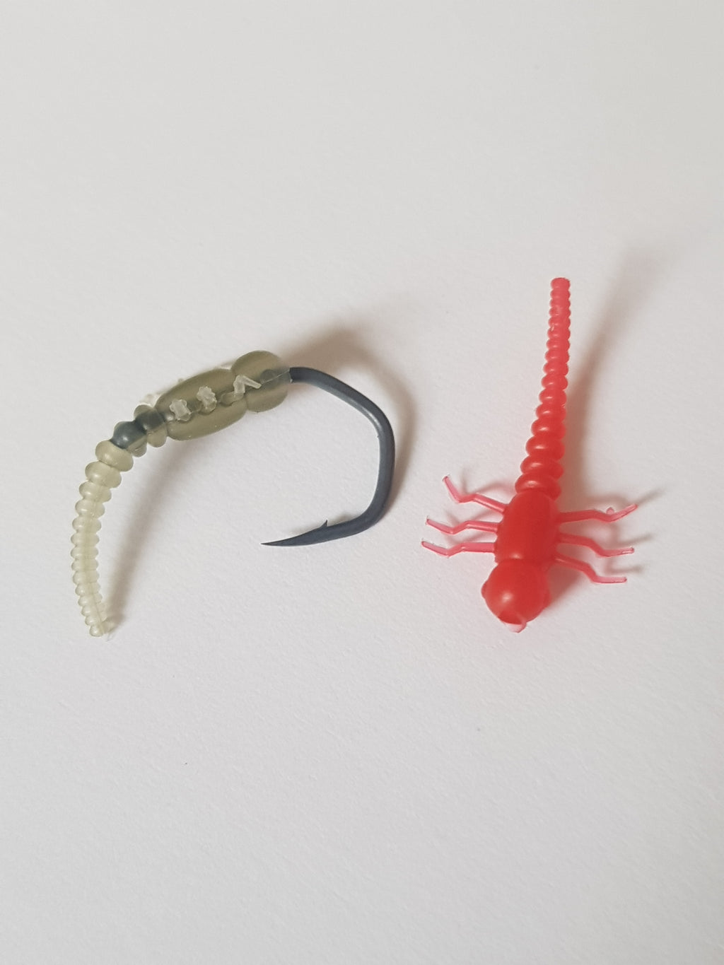 Larvae Aligner image 1
