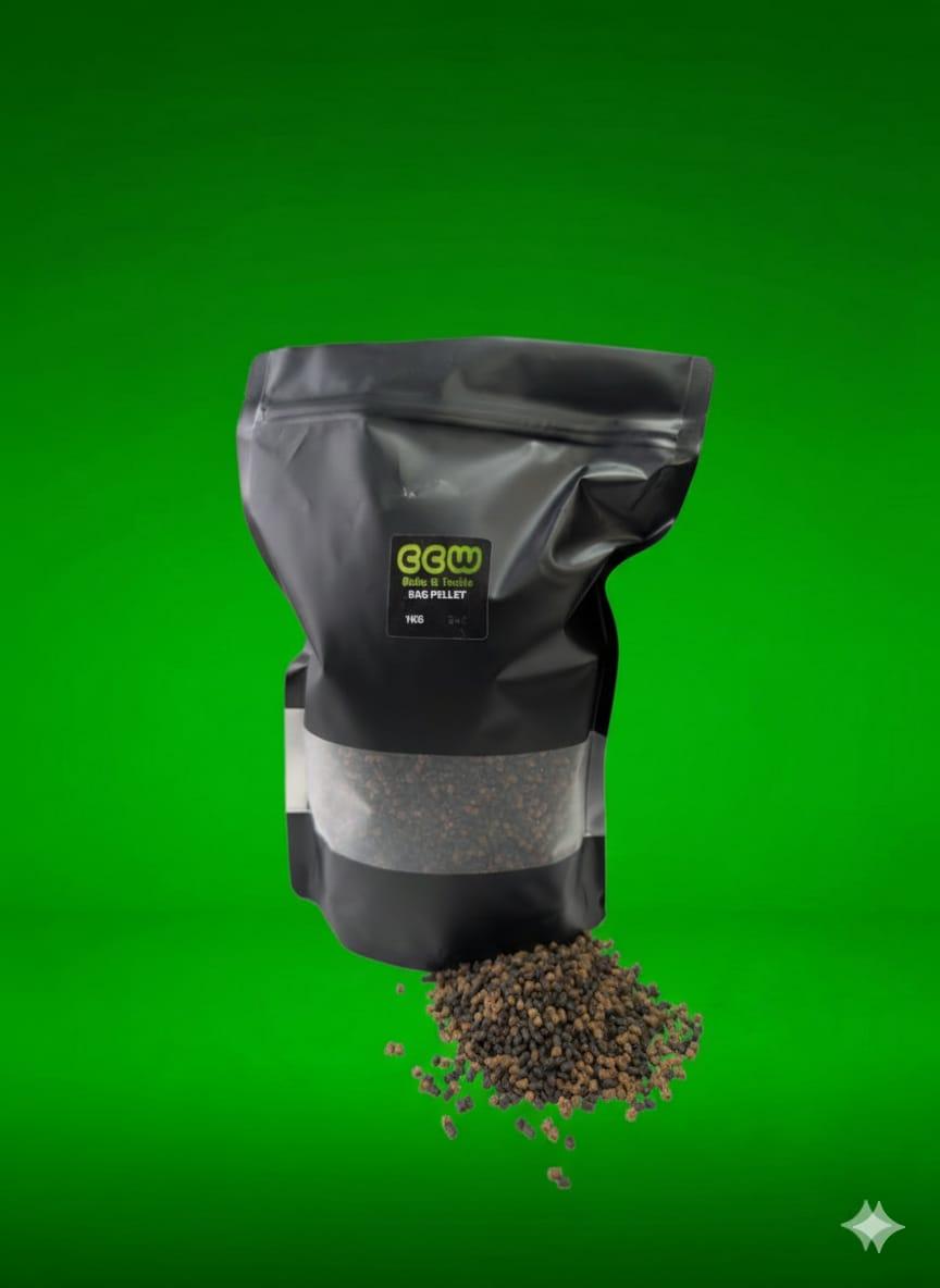 Black bag of Bag Pellet on a green background